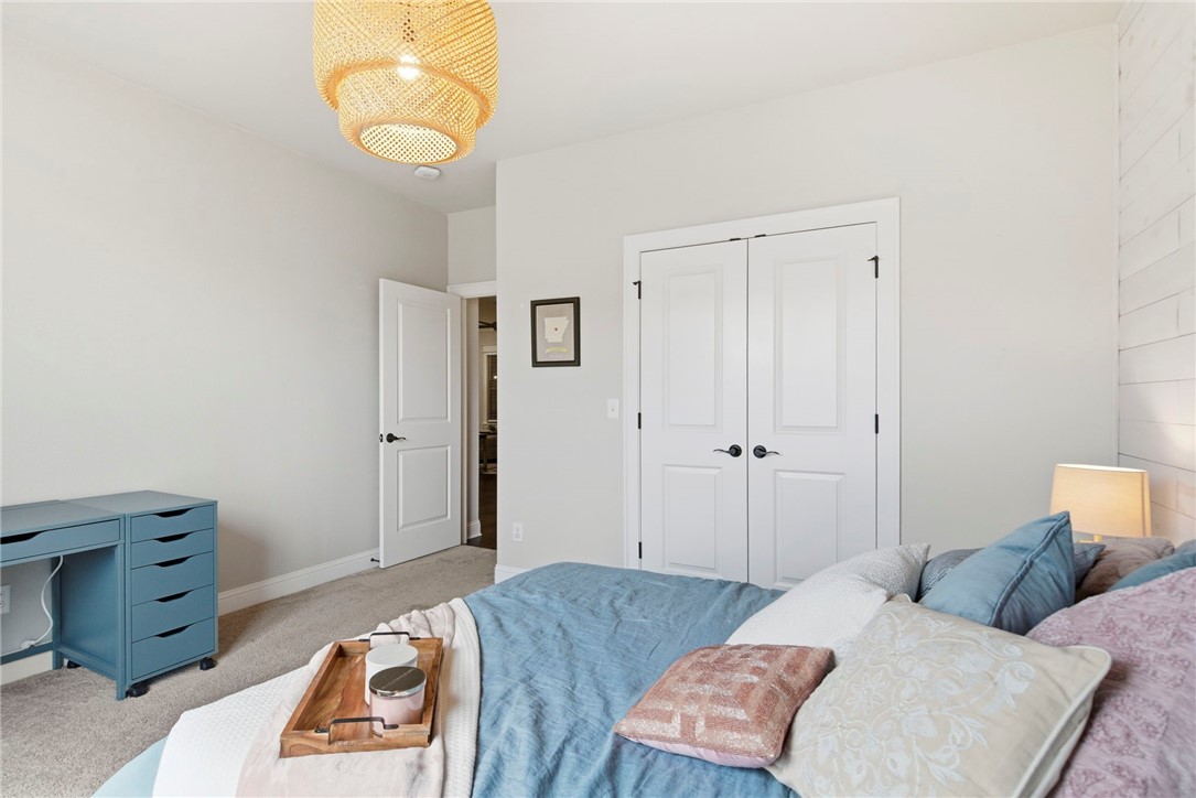 Creekside - Residential