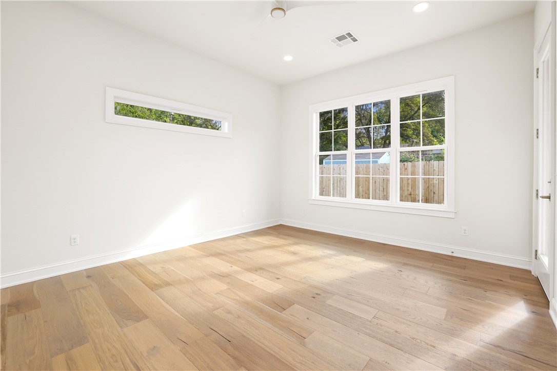 Dutton Woods - Residential