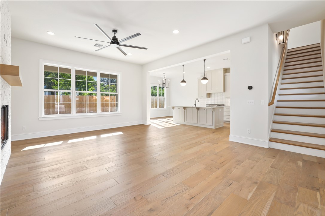 Dutton Woods - Residential