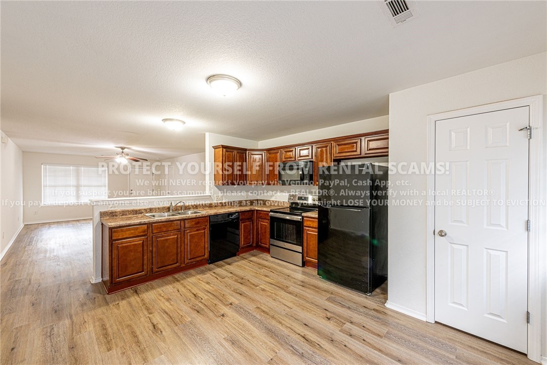 Highlands Square South - Residential Lease