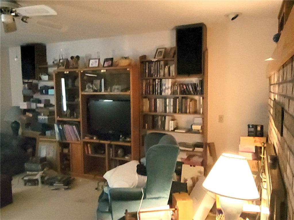 3 Wahl Lane