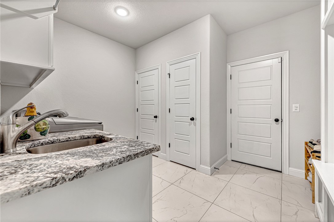Elm Valley Sub Ph II Elm Spgs - Residential