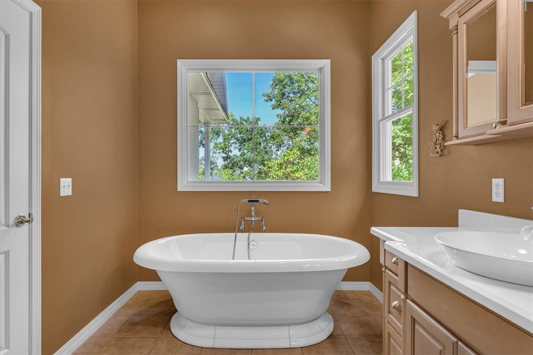 Bluff Shores - Residential