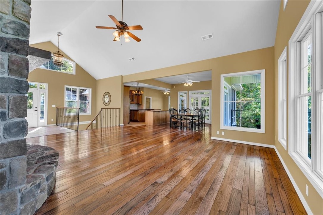 Bluff Shores - Residential