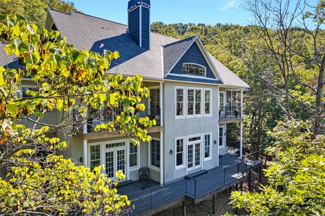 Bluff Shores - Residential