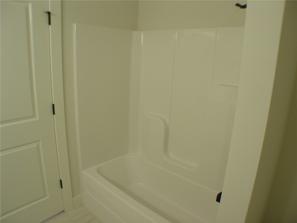 Edgar Estates Sub Bentonville - Residential Lease