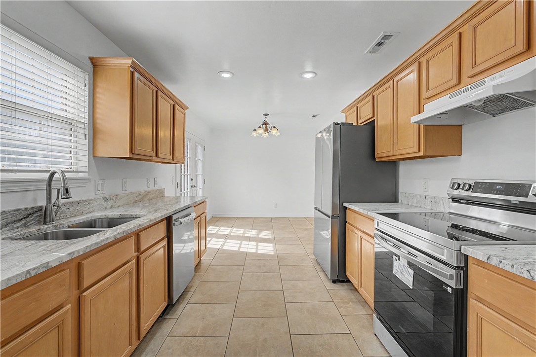 Champions Estates - Residential Lease