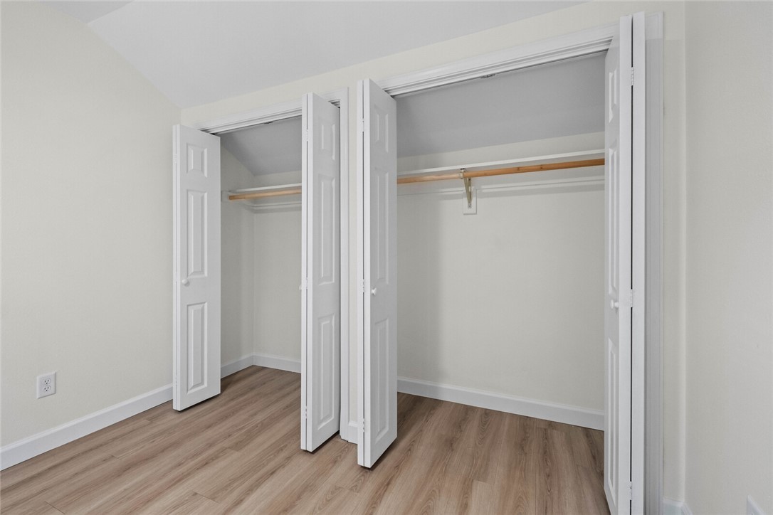 Royal Oaks Estates - Residential Lease