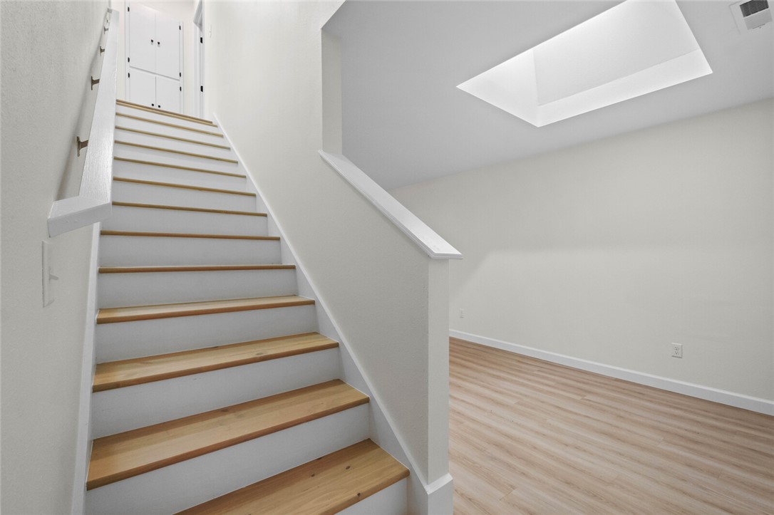 Royal Oaks Estates - Residential Lease