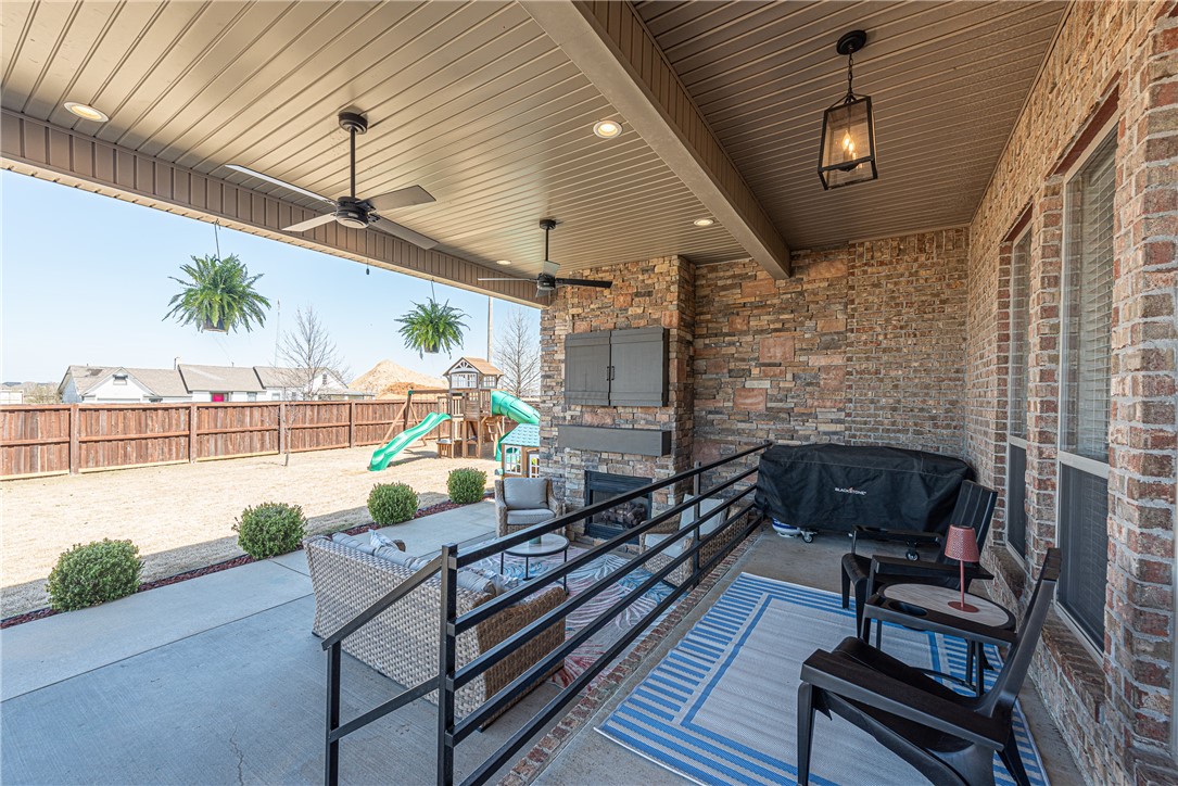 Harmon Grove At Central Park - Residential