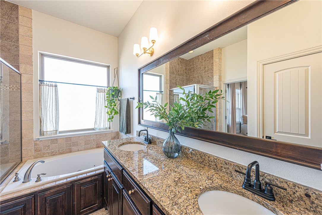 Harmon Grove At Central Park - Residential