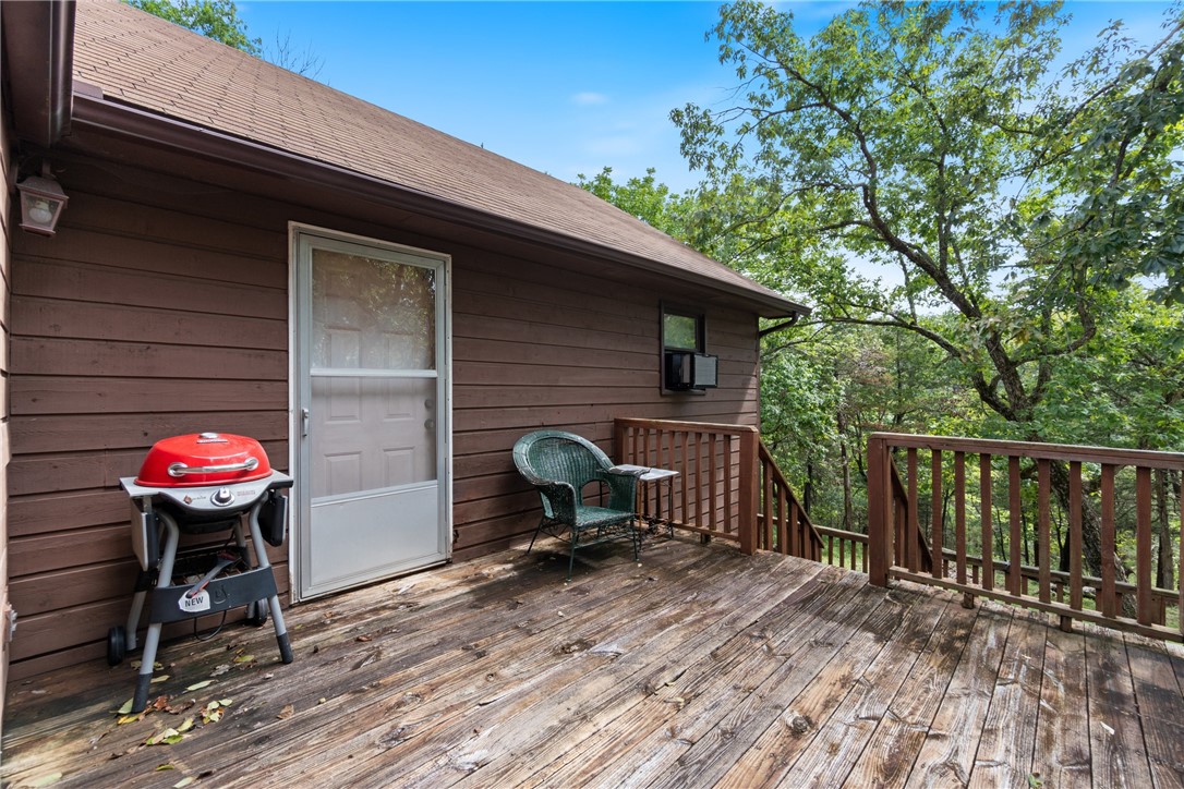 Unit 5 Holiday Island - Residential