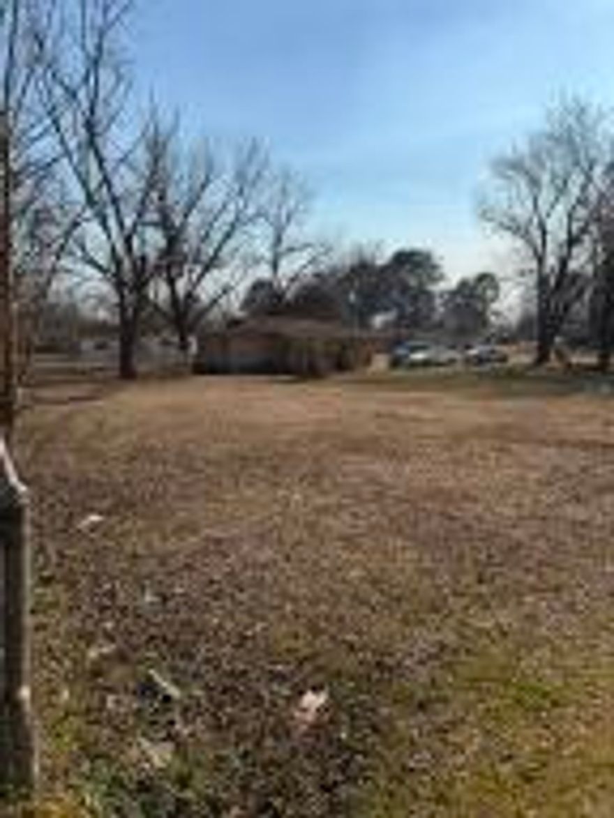 Prime lot inside Dardanelle city limits, perfect for building a house  or duplex! Utilities are already in place--just start construction!
