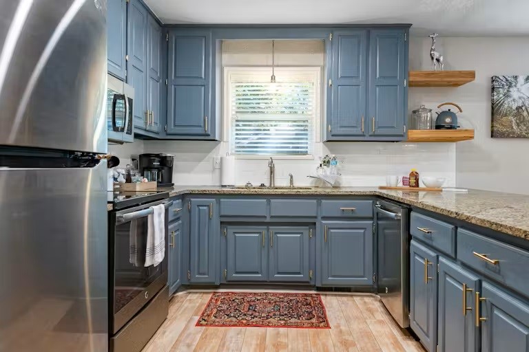 Churchill Sub Bvv - Residential Lease