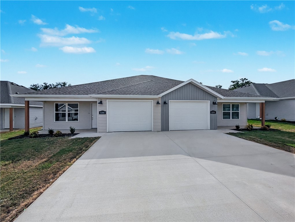 Welcome To Your Next Home! Opportunity Is KnockingāLoudly. This Brand New Duplex Is A Power Play With 3 Bedrooms, 2 Bathrooms, And A 1-Car Garage On Each Side. Live In One, Lease The OtherāOr Rent Them Both And Let The Cash Flow Begin. The Layout Is Smart, The Vibe Is Right, And The Potential? Off The Charts. Use A Preferred Lender And You Could Score Up To $4,500 In Closing Credits On Certain Loan Types (Yes, Really). Zoned For Bentonville Schools. Letās TalkāThis Oneās Too Good To Miss.