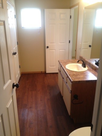 Stadium Centre Cottages Lts 1214 - Residential Lease