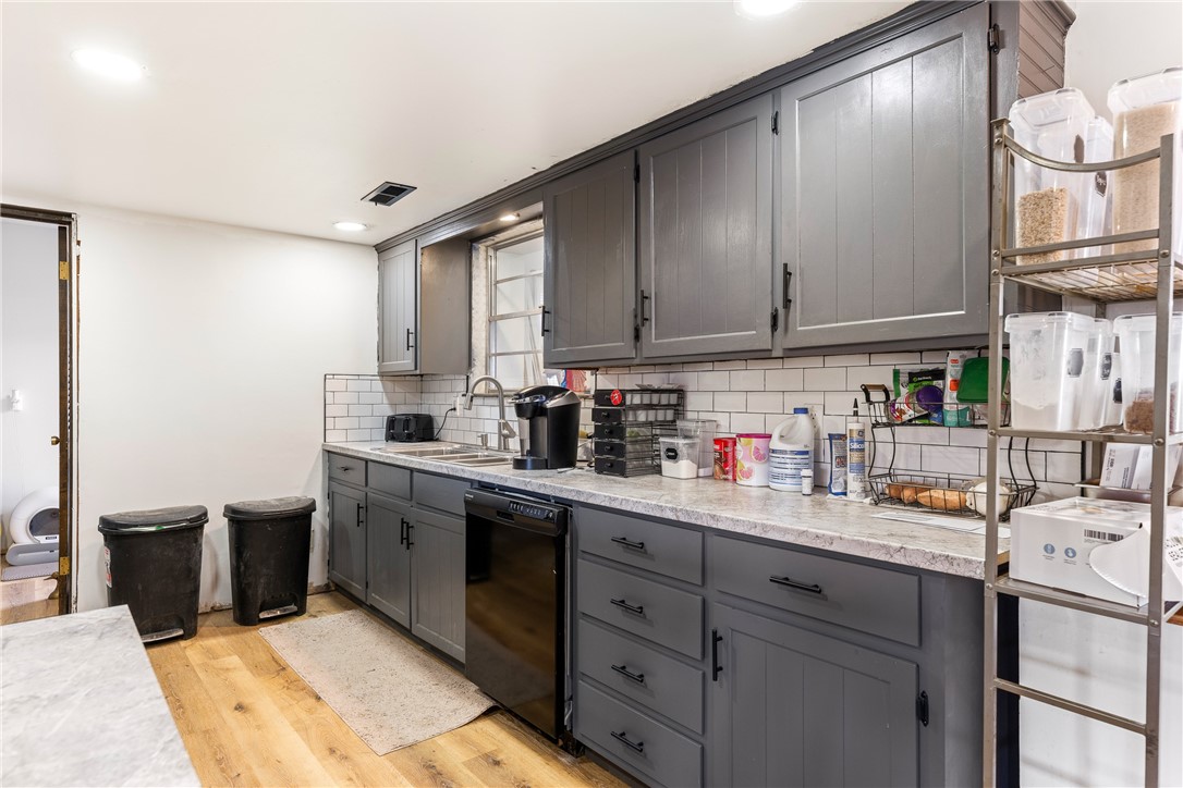 Parkwood Add Rogers - Residential