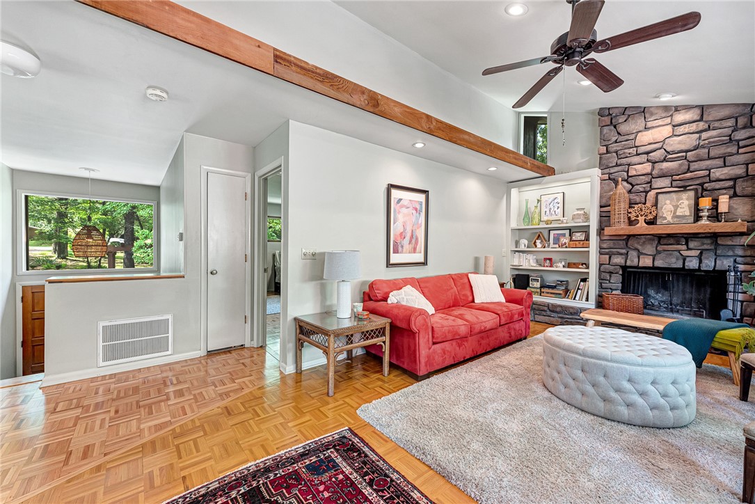Twin Oaks Sub - Residential