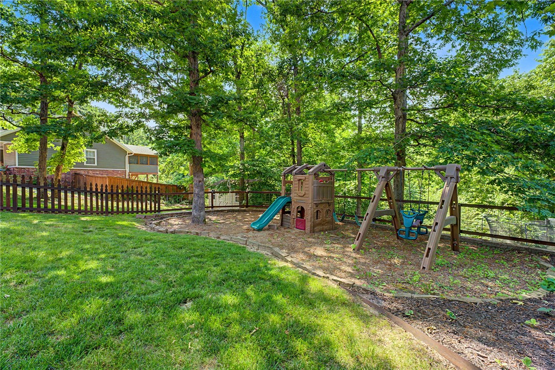 Ro Lynn Hills II Rurban - Residential