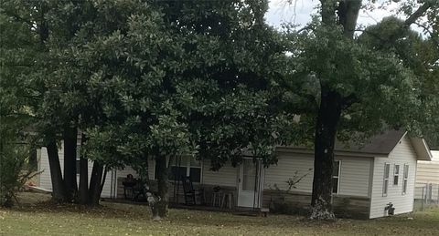 Photo of 1101 W Main Street, Lamar, AR 72846 (MLS # 1324455) Photo of 1101 W Main Street, Lamar, AR 72846 (MLS # 1324455)