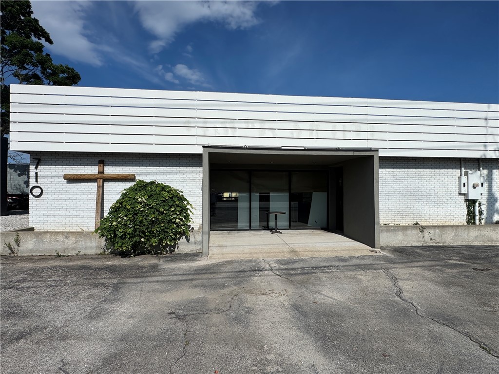 Downtown Rogers property on 2nd Street.