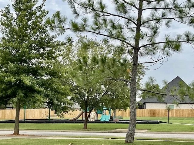 Hughmount Village - Residential