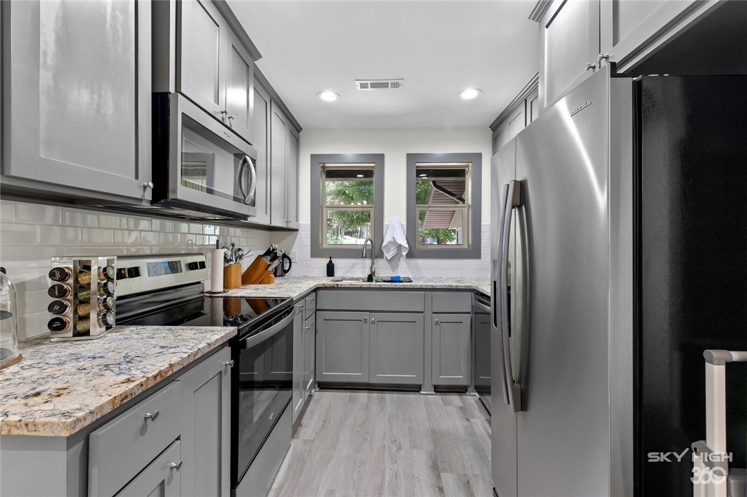 Shakespeare Courts Bvv - Residential