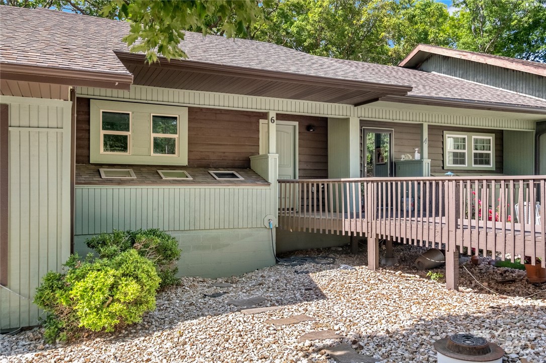 Shakespeare Courts Bvv - Residential