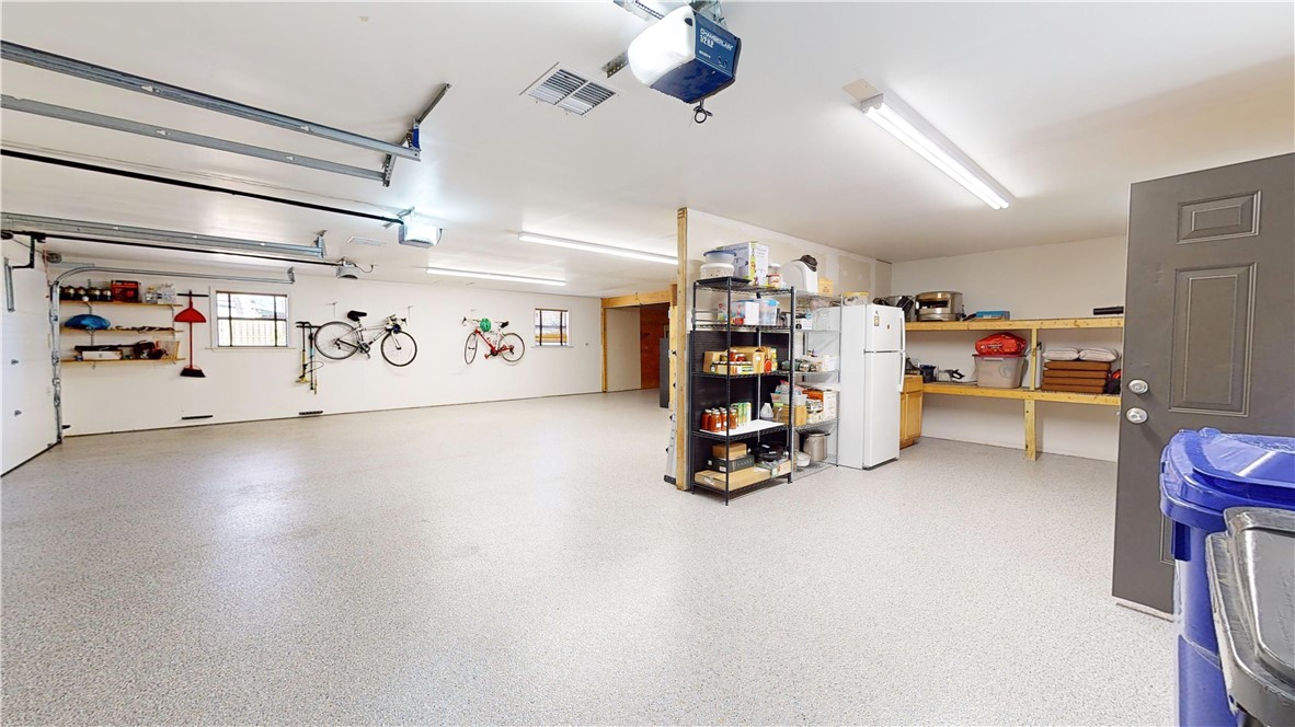 Centre Court-Rogers - Residential