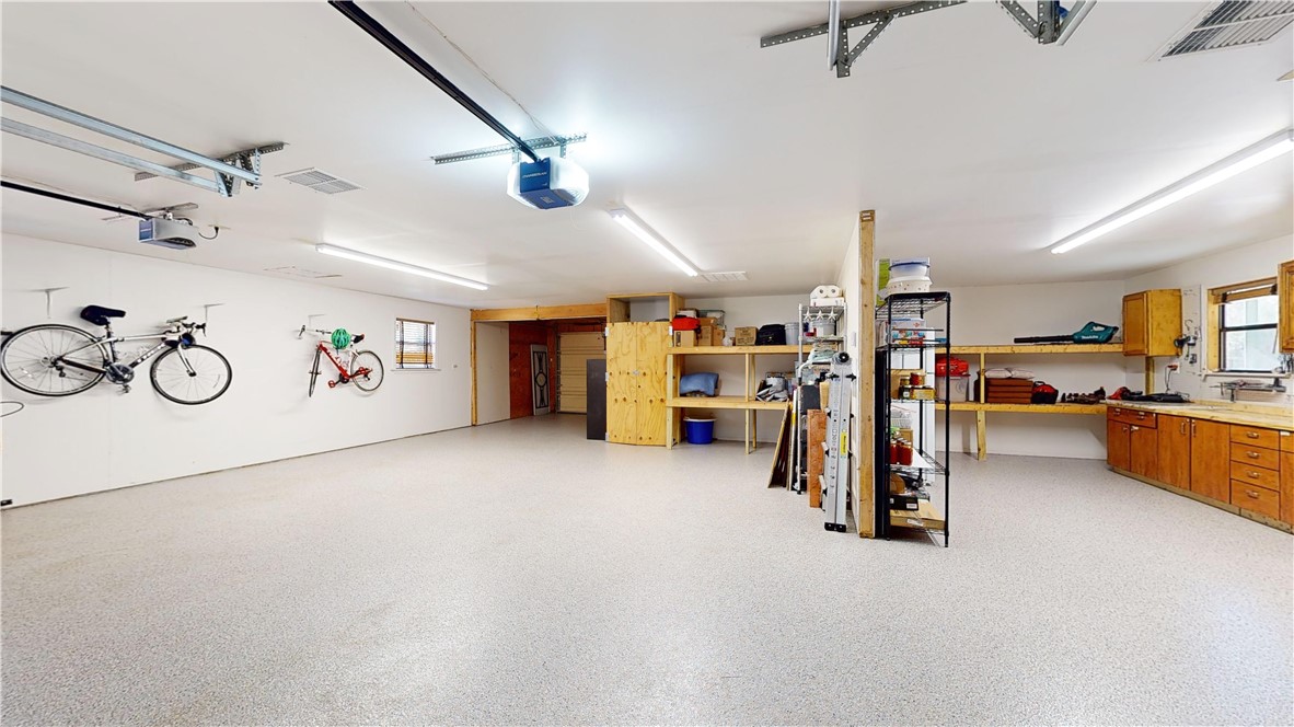 Centre Court-Rogers - Residential