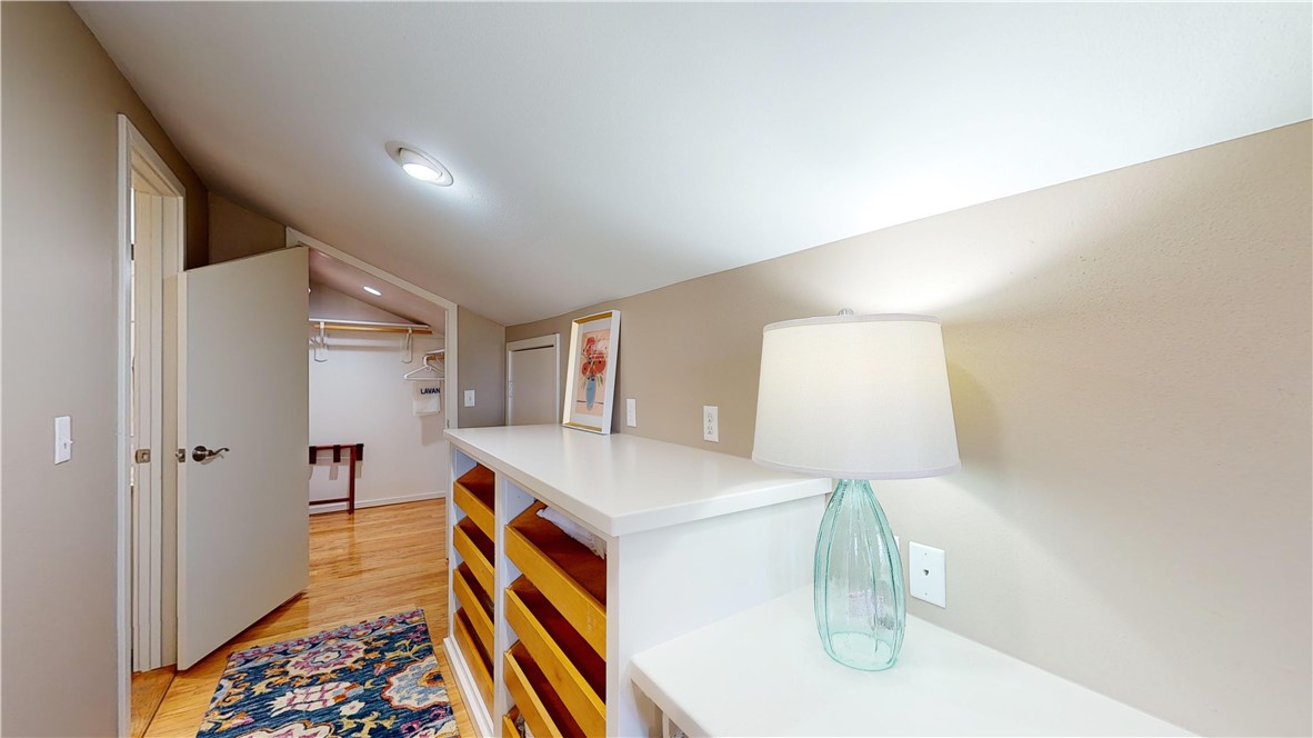 Centre Court-Rogers - Residential