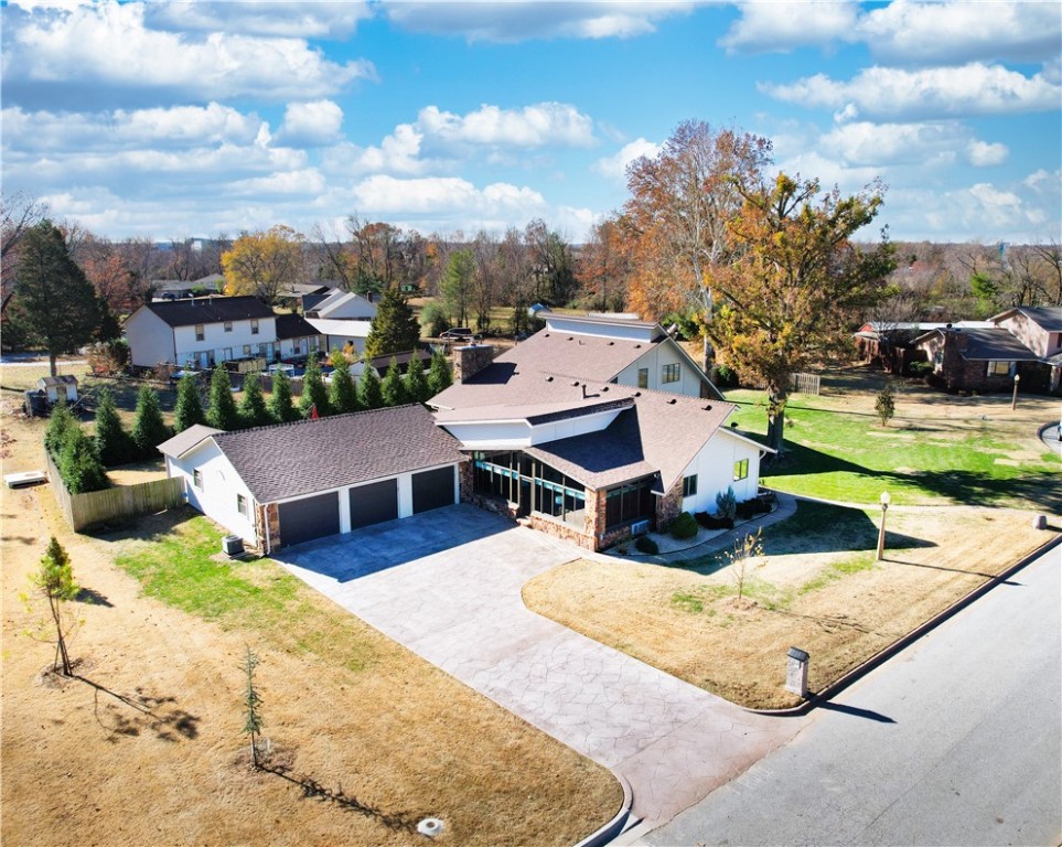 Centre Court-Rogers - Residential