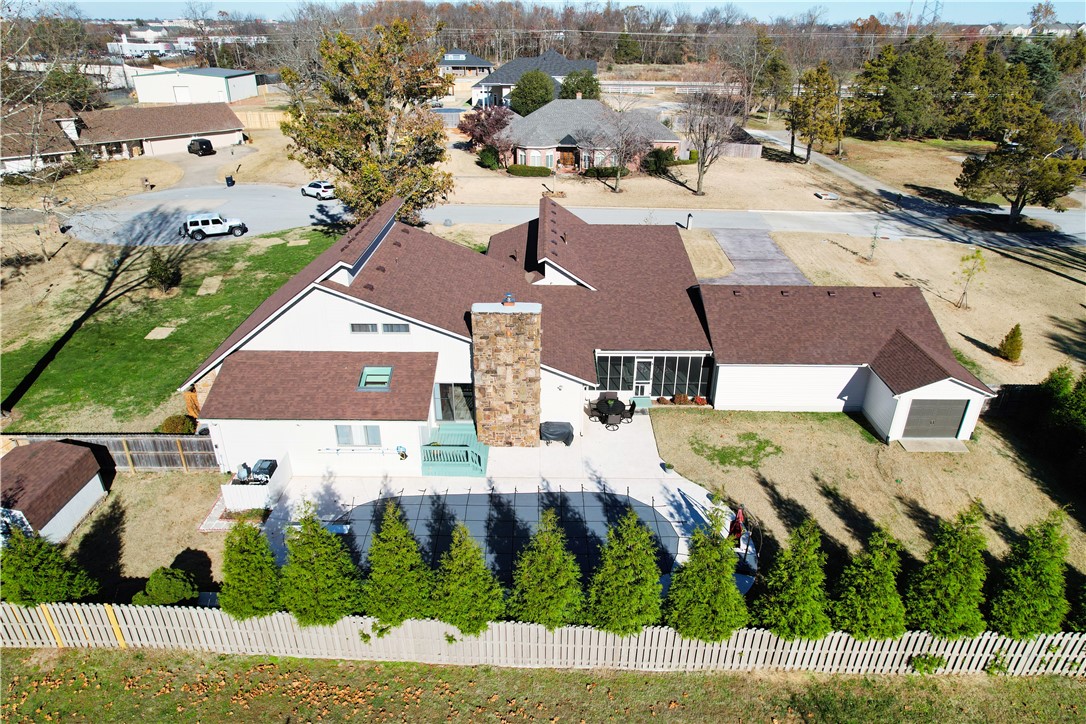 Centre Court-Rogers - Residential