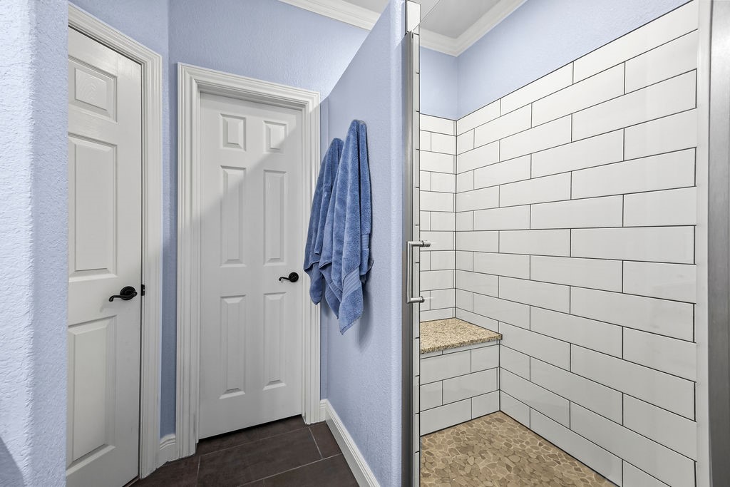 Shadow Valley Twnhms Ph 1 Rogers - Residential