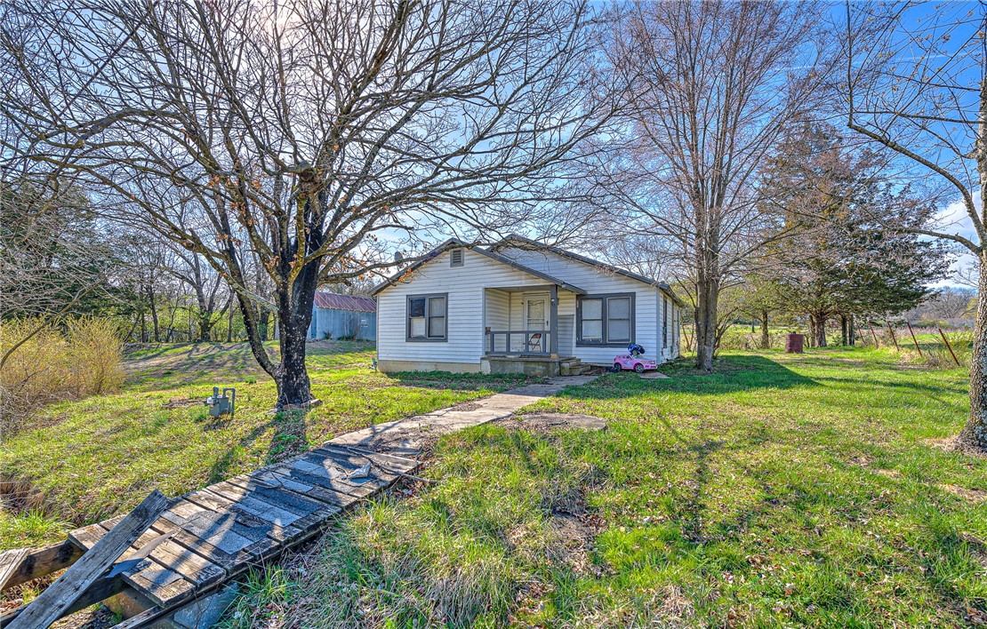 Cornelius Sub - Land