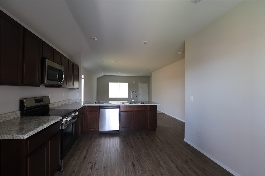 Cottages At Clear Creek Ph I - Residential Lease