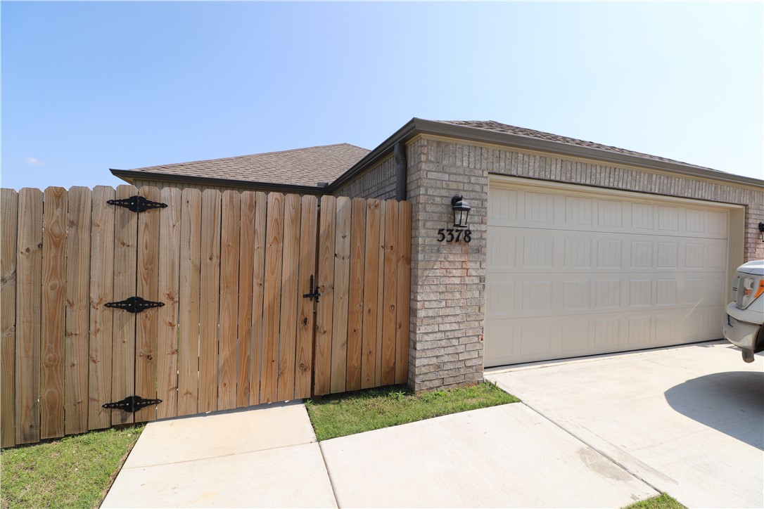 Cottages At Clear Creek Ph I - Residential Lease