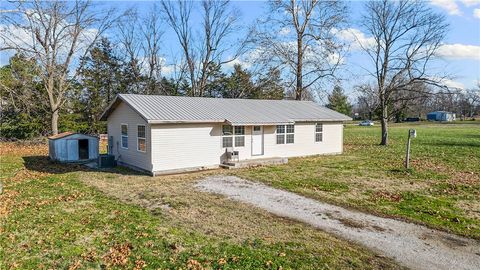 Photo of 209 E Hutchings Street, Fairview, MO 64842 (MLS # 1329795)
