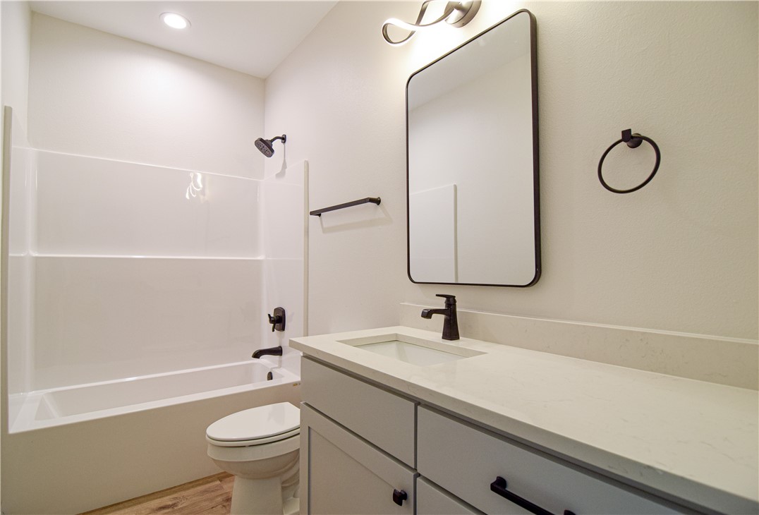 Monte NE Shores Unit 3 Rurban - Residential Lease