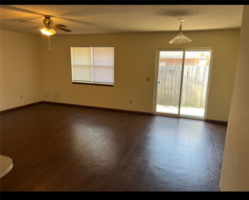 Oaks Add Ph Xi - Residential Lease