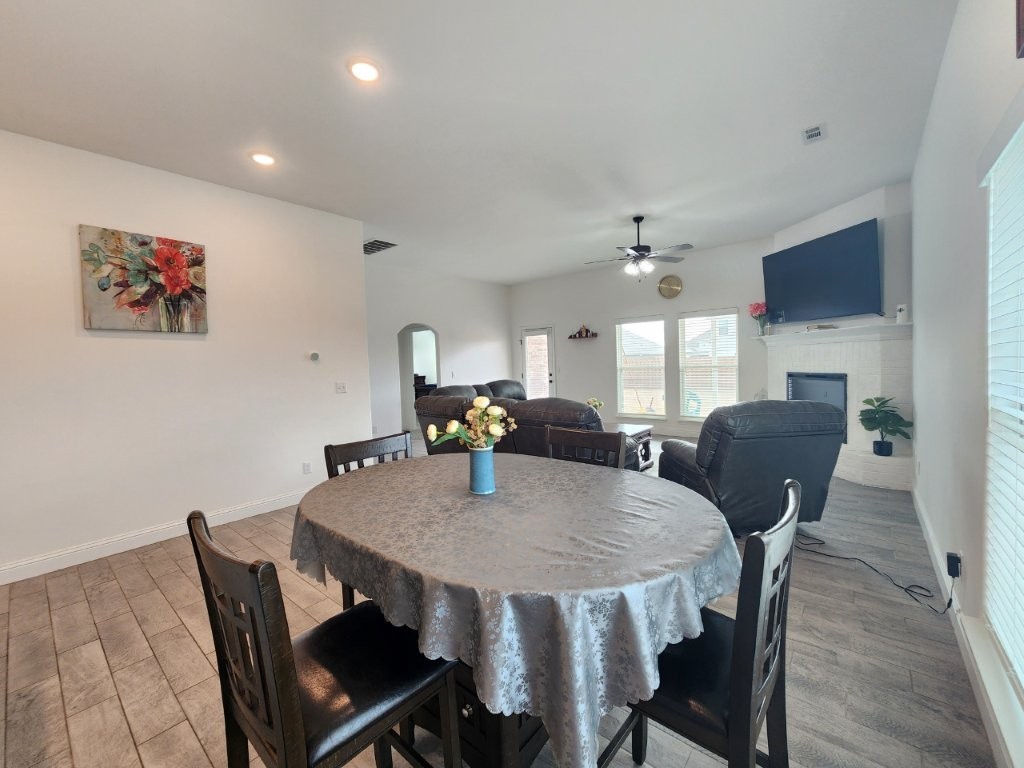 Pines Ph III, The Centerton - Residential