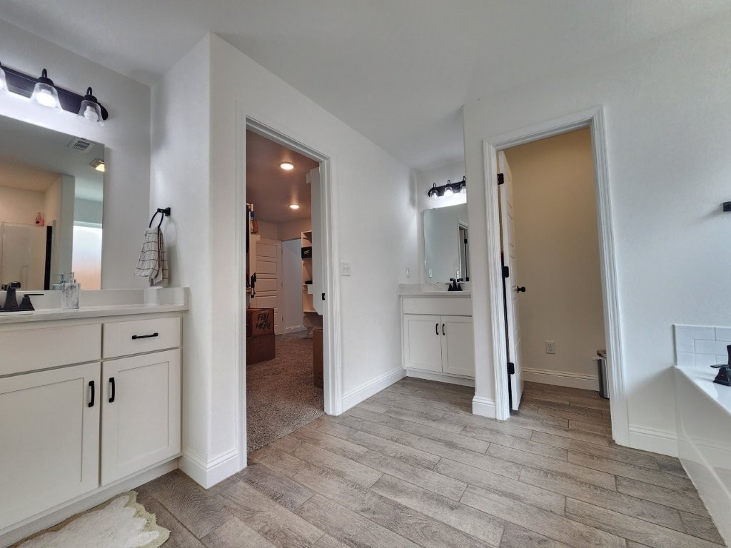 Pines Ph III, The Centerton - Residential