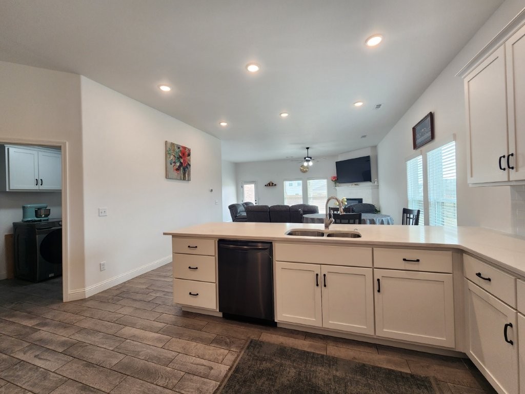 Pines Ph III, The Centerton - Residential