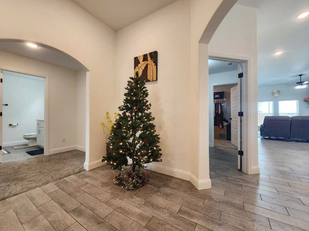 Pines Ph III, The Centerton - Residential