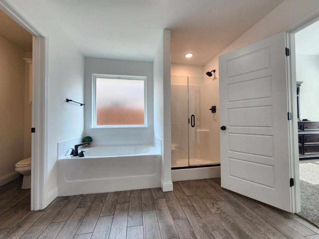 Pines Ph III, The Centerton - Residential