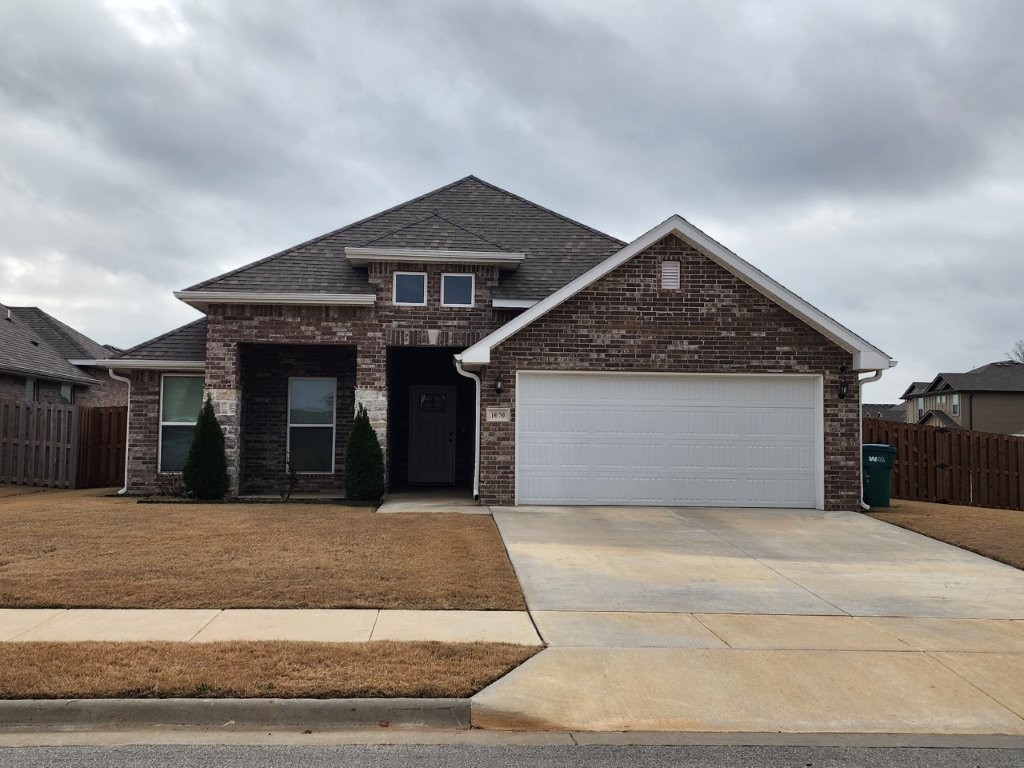 Pines Ph III, The Centerton - Residential