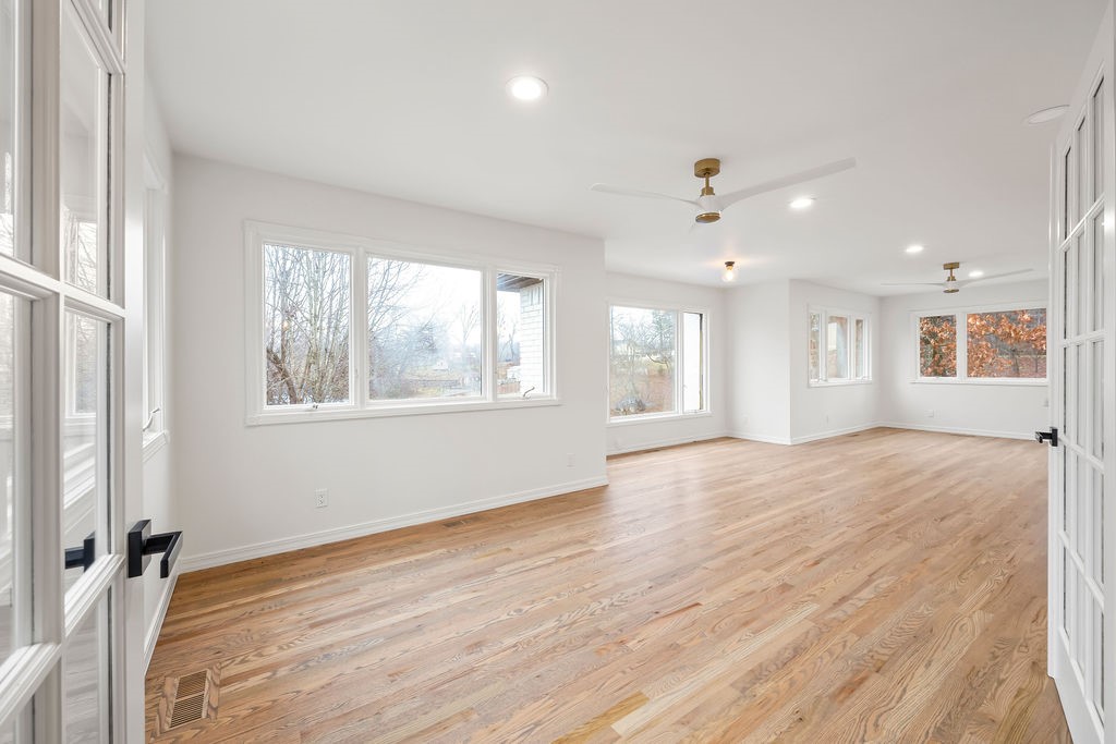 Paramount Estates Rurban - Residential