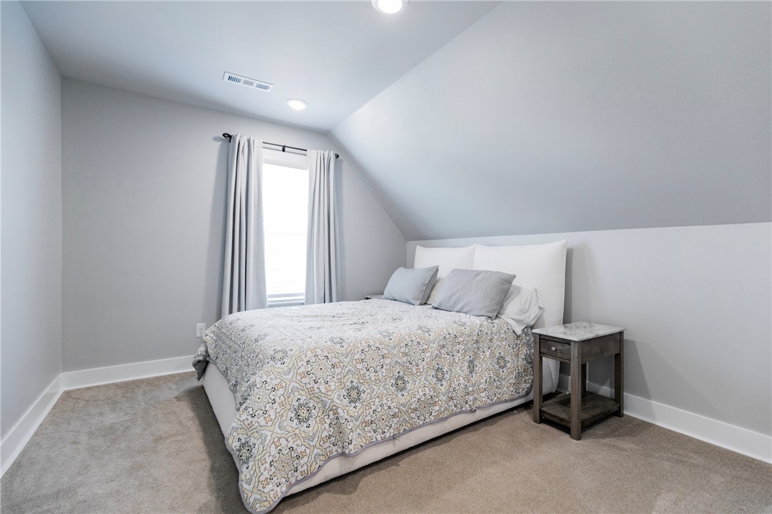 Cobble Creek - Residential