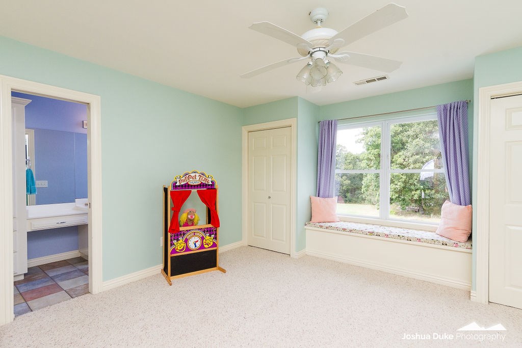 Elm Spgs Outlots - Residential