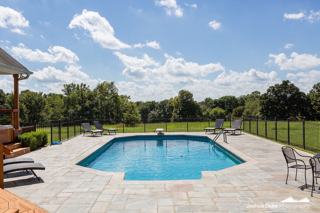 Elm Spgs Outlots - Residential